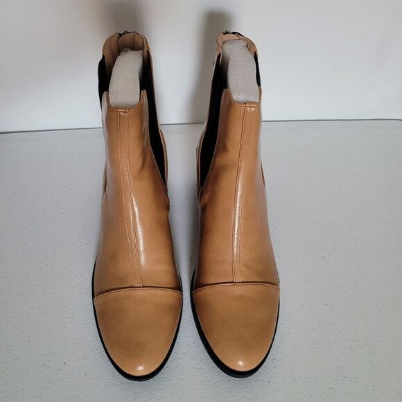 Journee Collection Nigella Lux Vegan Leather Ankle Boot - Picture 3 of 6